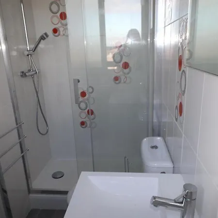 Lumineux Face A La Pour 3 Personnes Avec 2 Terrasses - Grau D'agde - Fr-1-423-216 Le Grau-d'Agde